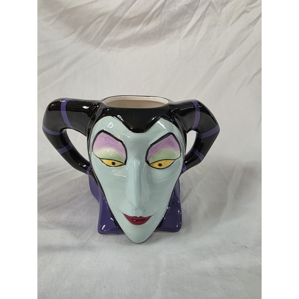 Disney‎ Maleficent Premium Sculpted Ceramic Mug Coffee Tea Sleeping Beauty 20 0Z